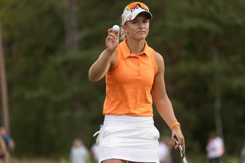 Romy Meekers tijdens een ronde op de Ladies European Tour