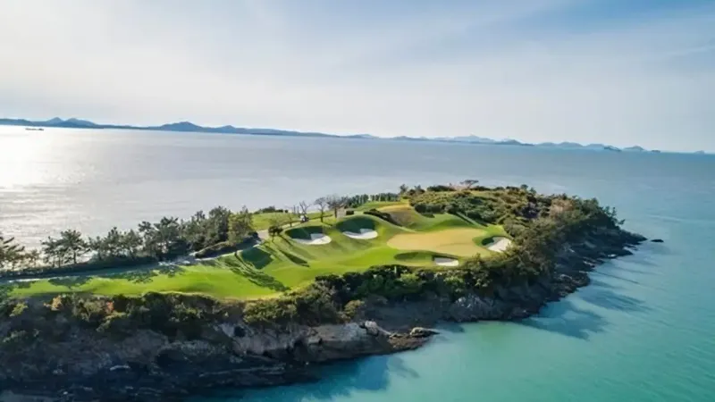 Pine Beach Golf Links in Haenam, de baan van de BMW Ladies Championship