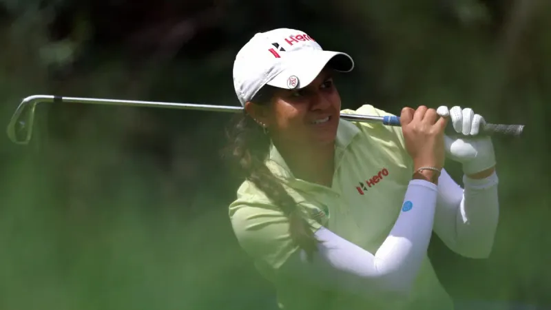 Pranavi Urs tijdens een golftoernooi