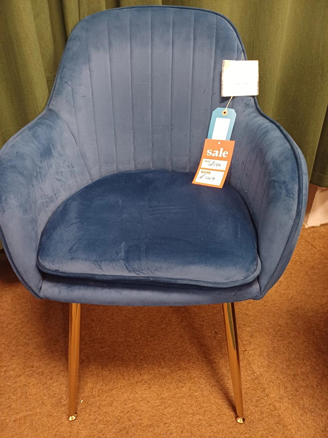 Lara Chair. Blue velvet, on gold legs.. LPD