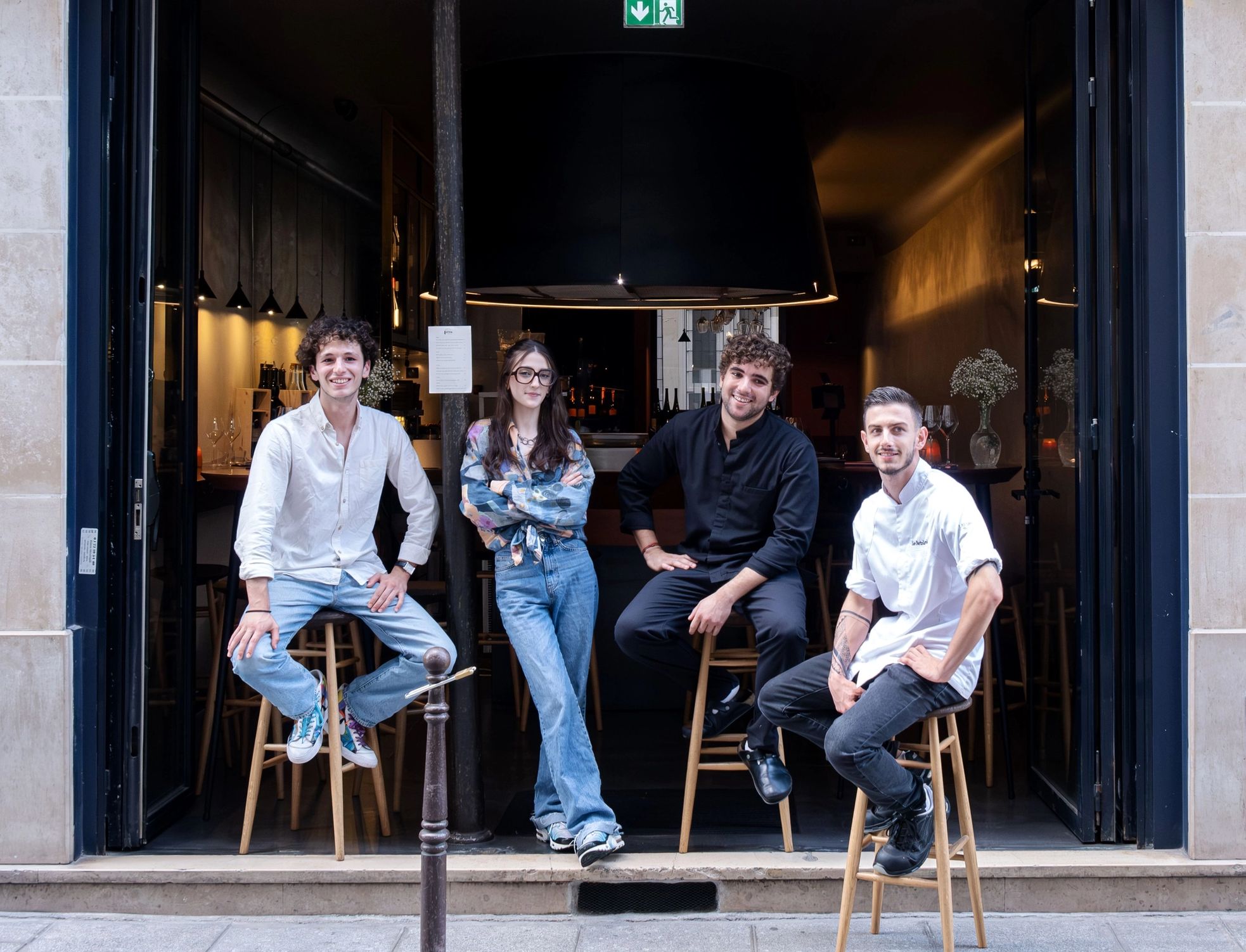 bar_a_vin_terra_paris_devanture_equipe_chef_sommelier