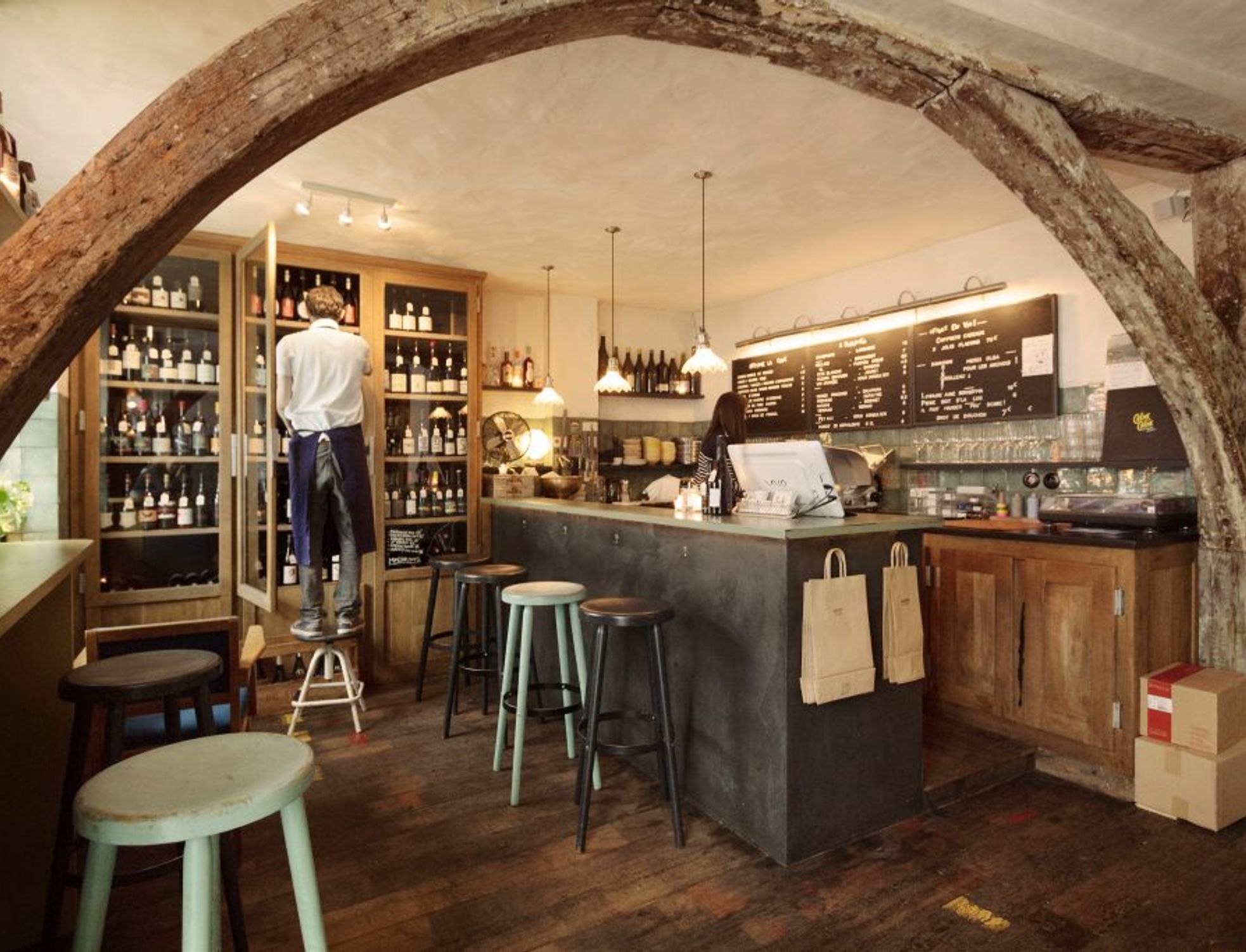 bar_a_vin_septime_la_cave_paris_salle