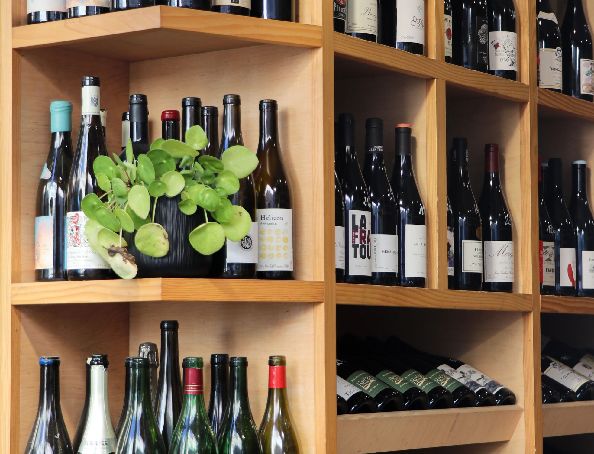 cave_a_vin_la_cave_de_passy_paris_bouteilles