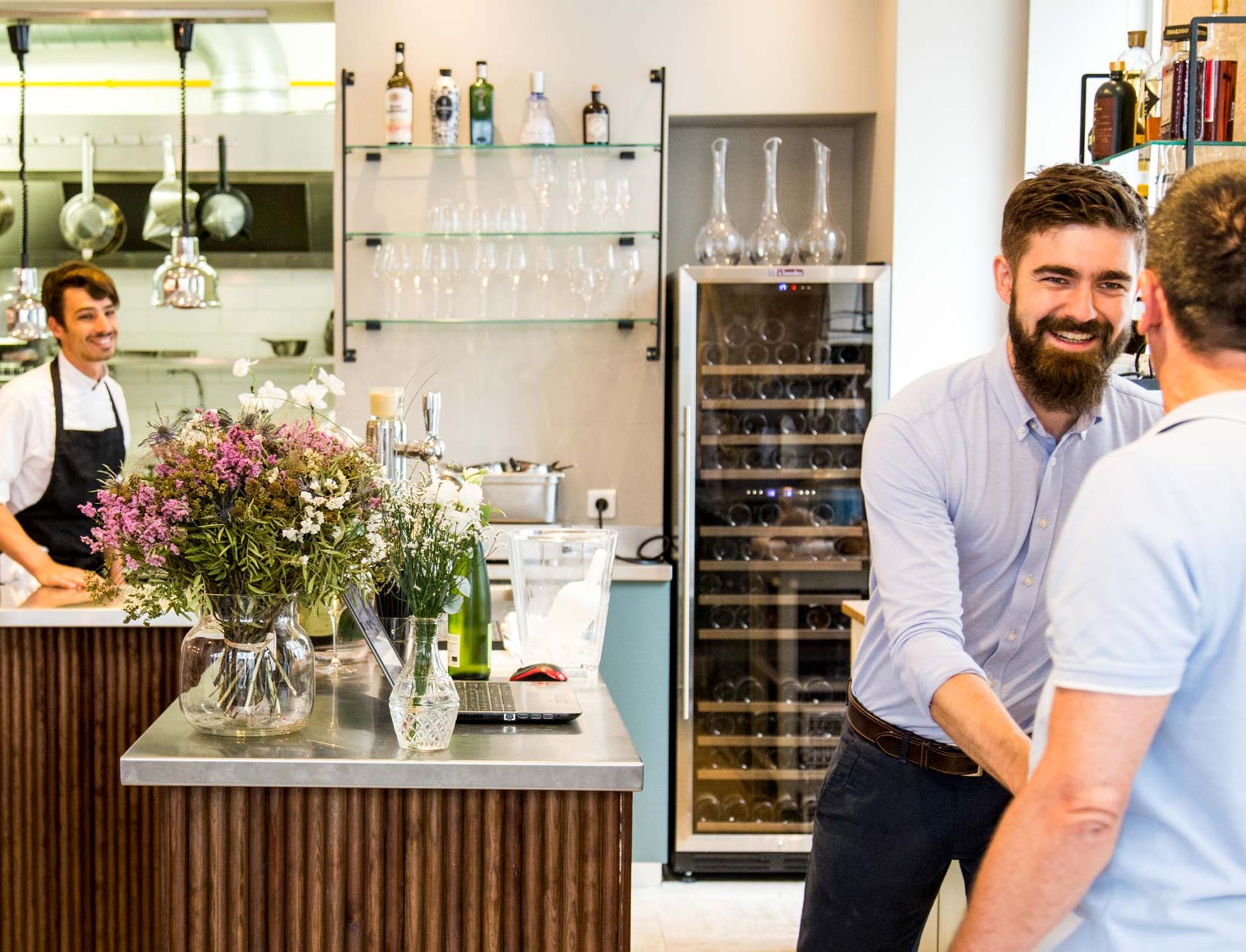 restaurant_eels_paris_salle_interieur