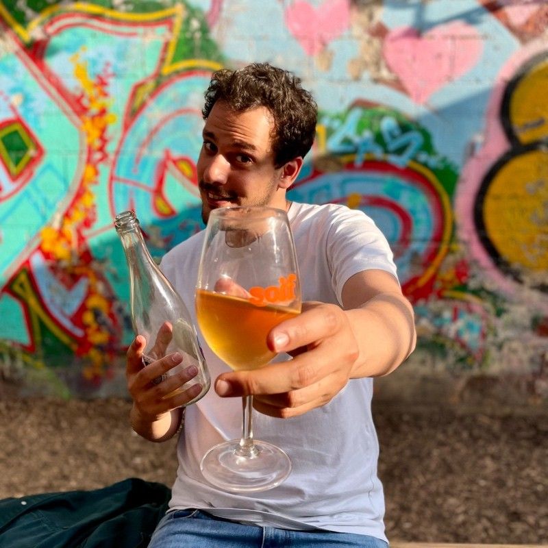 cave_a_vins_les_joues_rouges_paris_maxime_cocheteux