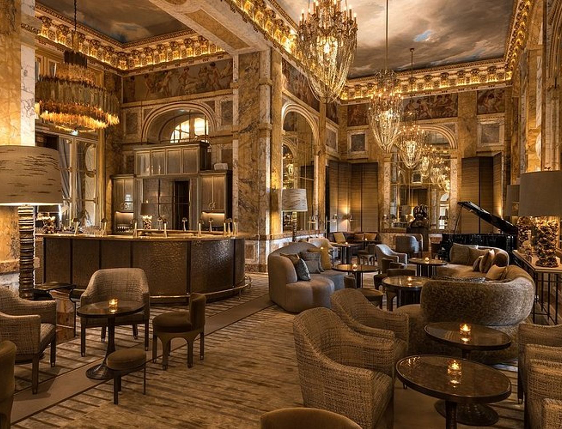 bar_cocktails_les_ambassadeur_hotel_de_crillon_paris