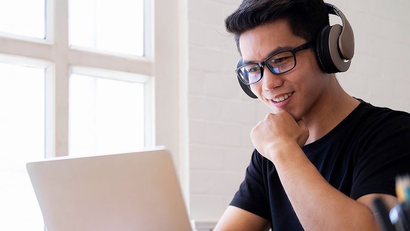 Level Up By Upskilling: How HR Folks Can Help Build Future-Ready Workforces