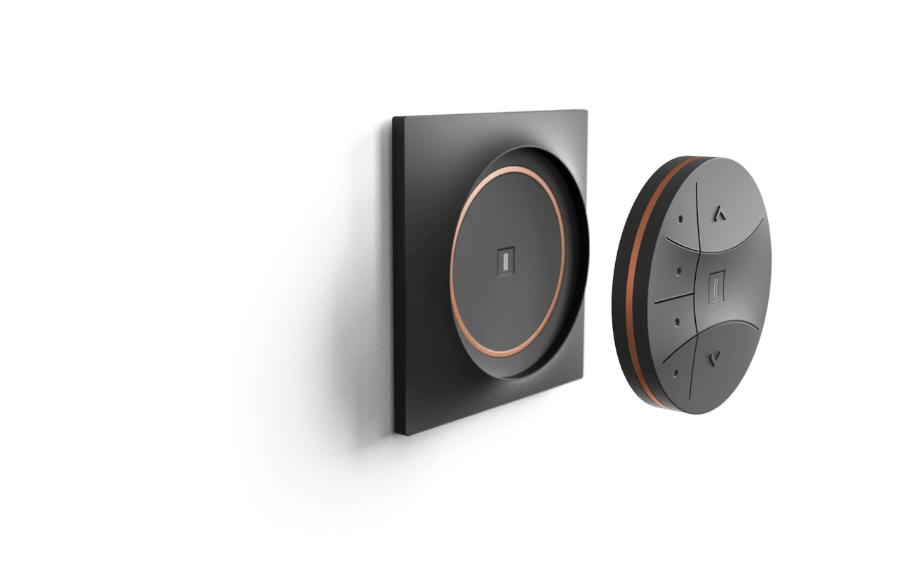 Moa wall plate with the detachable remote