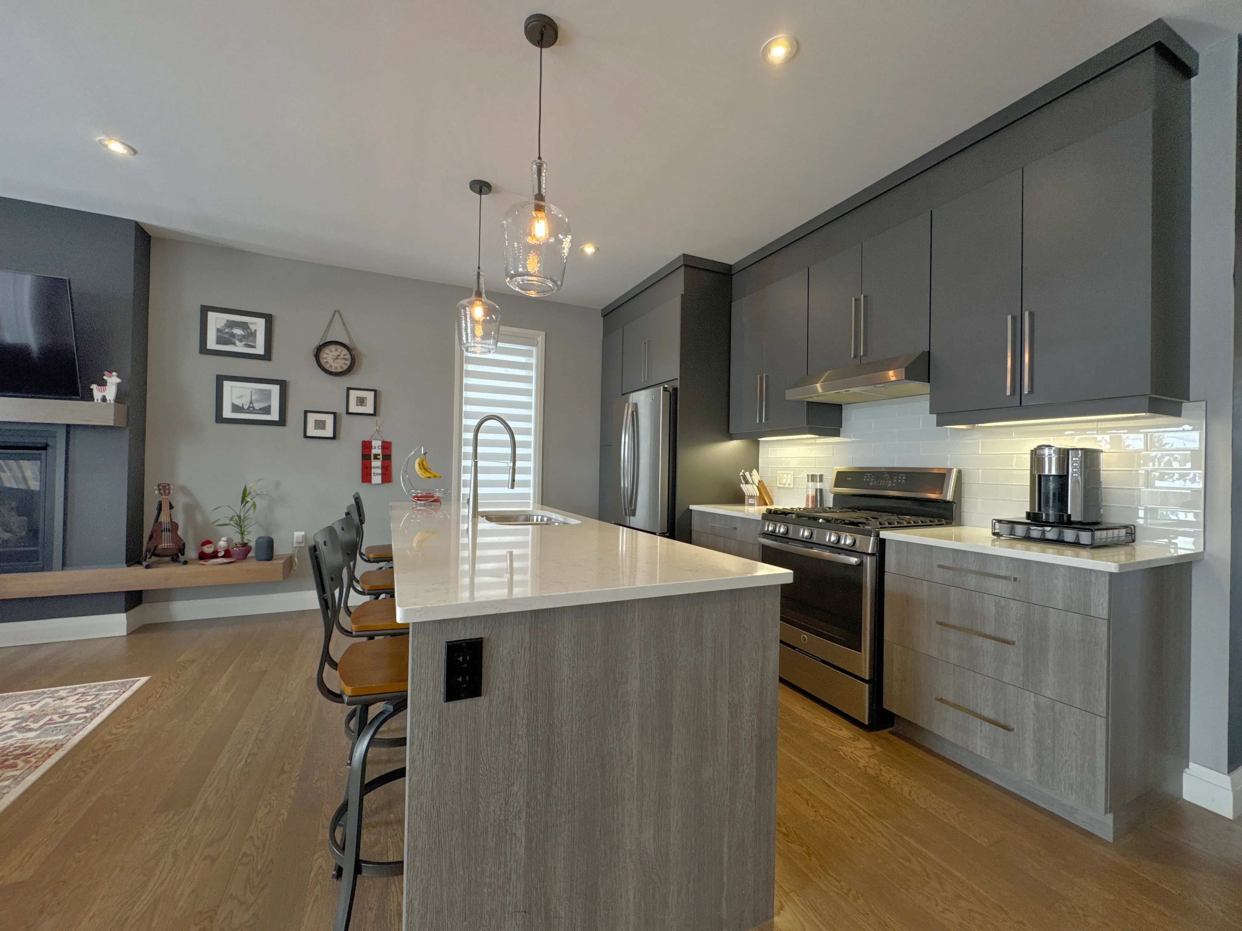 606 Freeport St London image 3