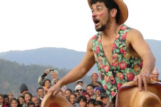 Circus On the Edge: Performing in Refugee Camps & Conflict Zones | Tinworks