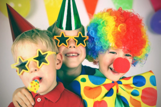 Intro to Youth Circus Workshop | Tinworks