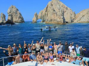 Image of Wunder team on a boat in the ocean