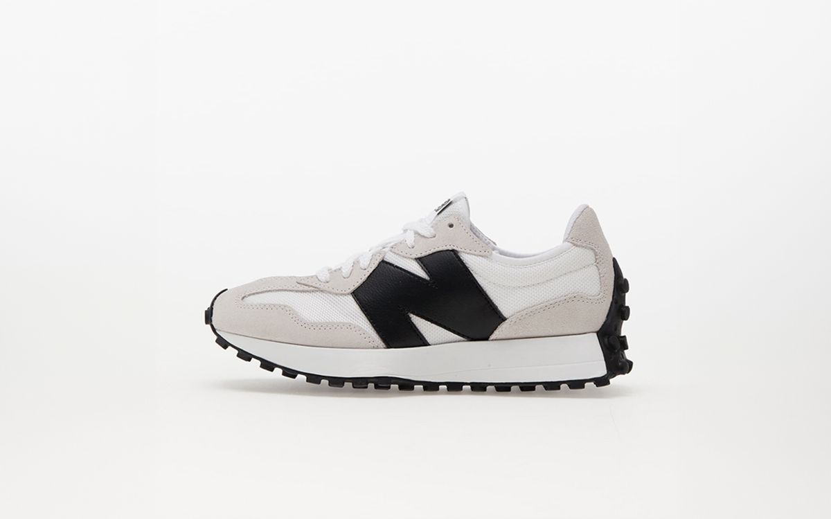 Review New Balance 327