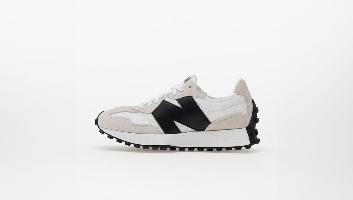 Review New Balance 327