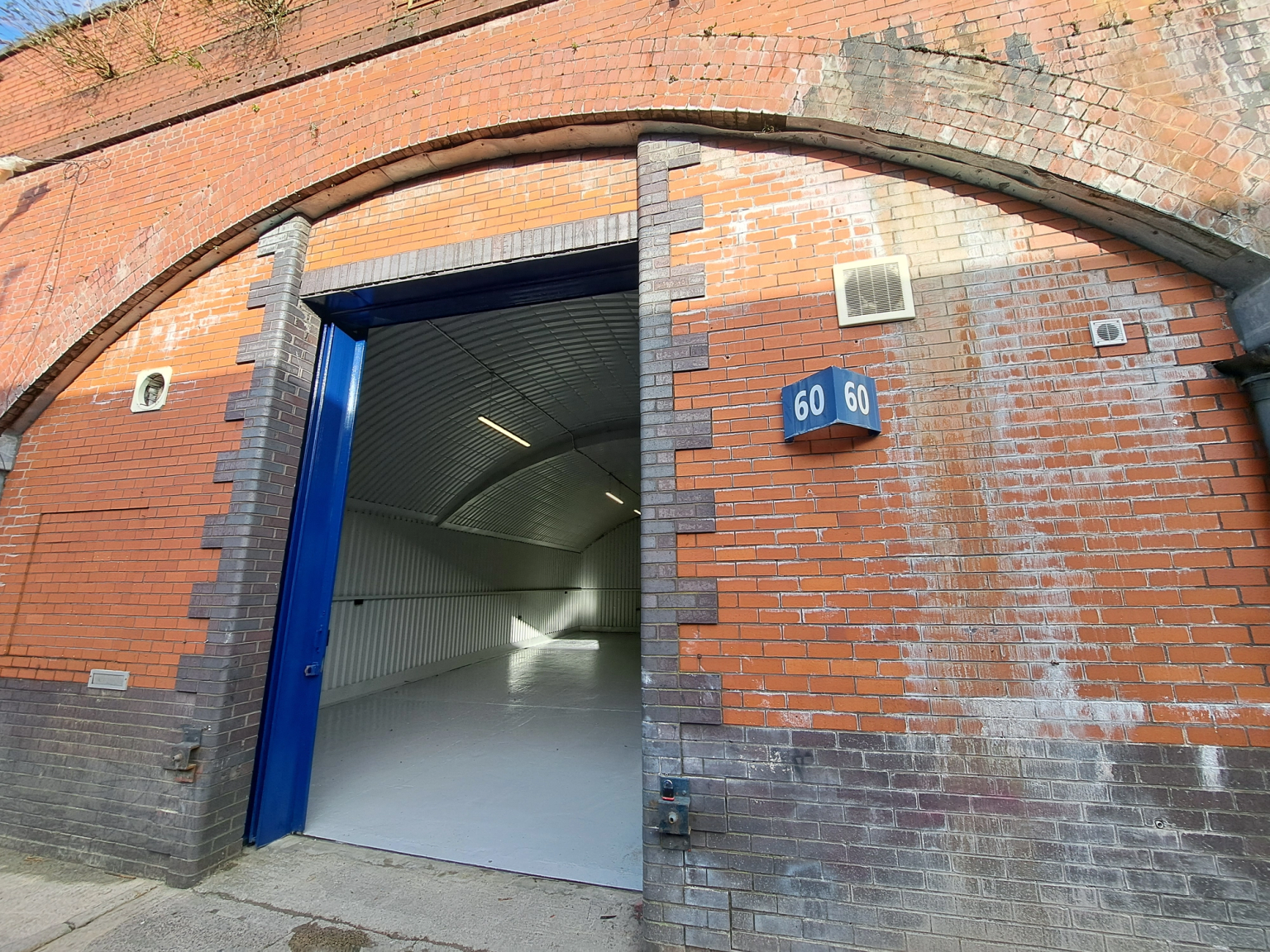 The front of an arch.