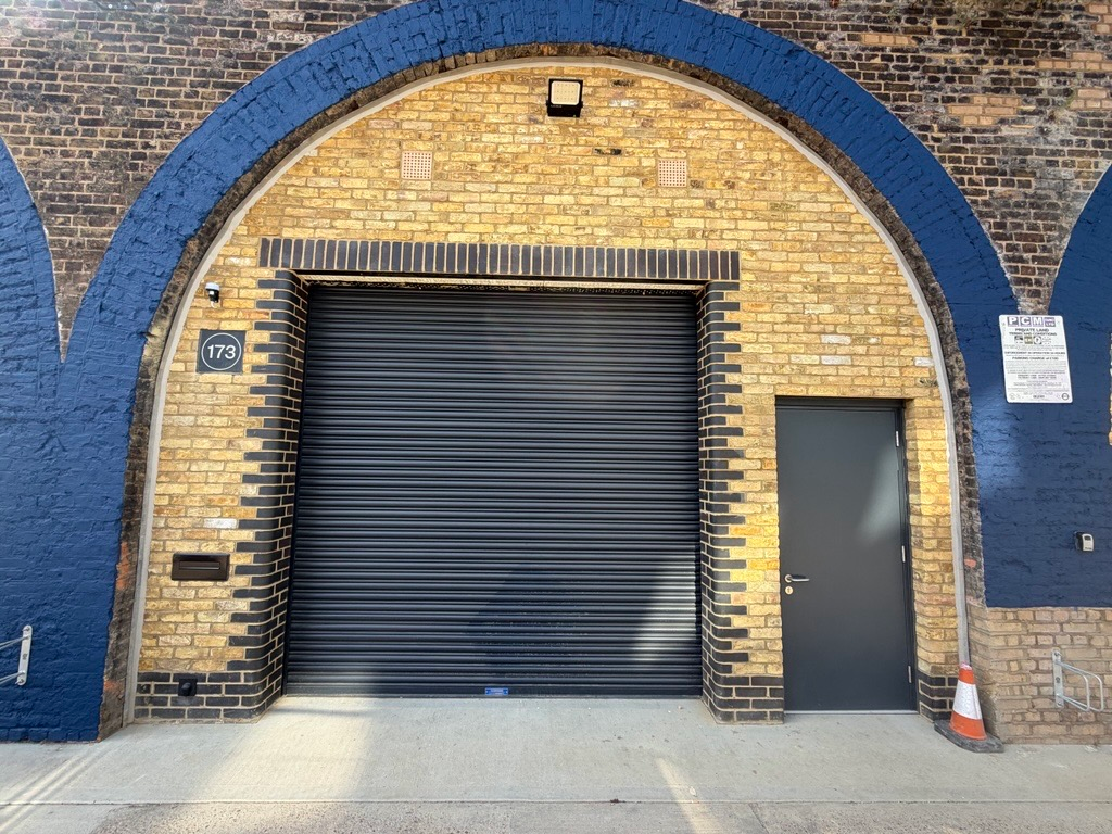 The front of an arch.