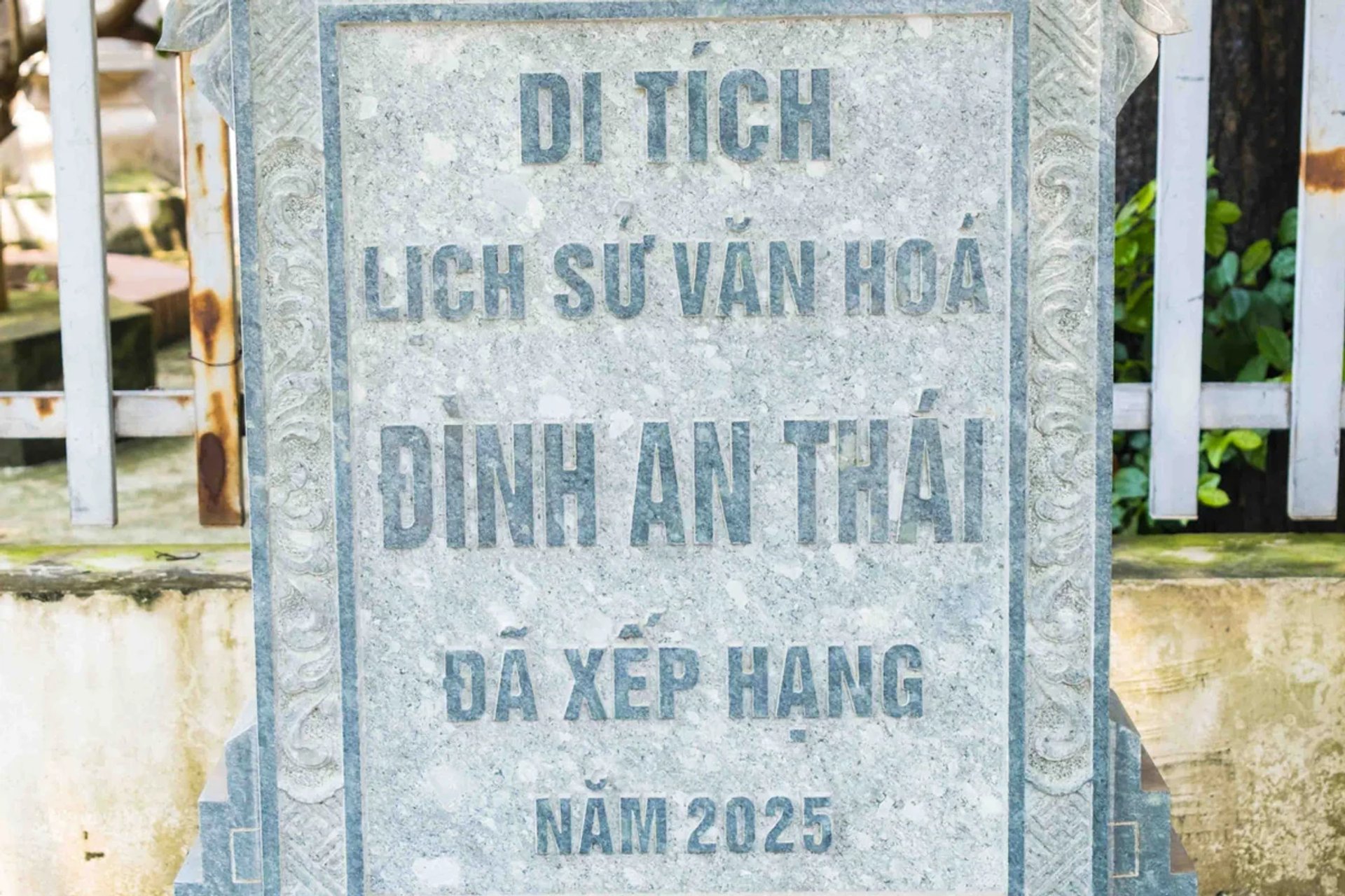 Bia đá Di tích lịch sử văn hóa Đình An Thái xếp hạng năm 2025