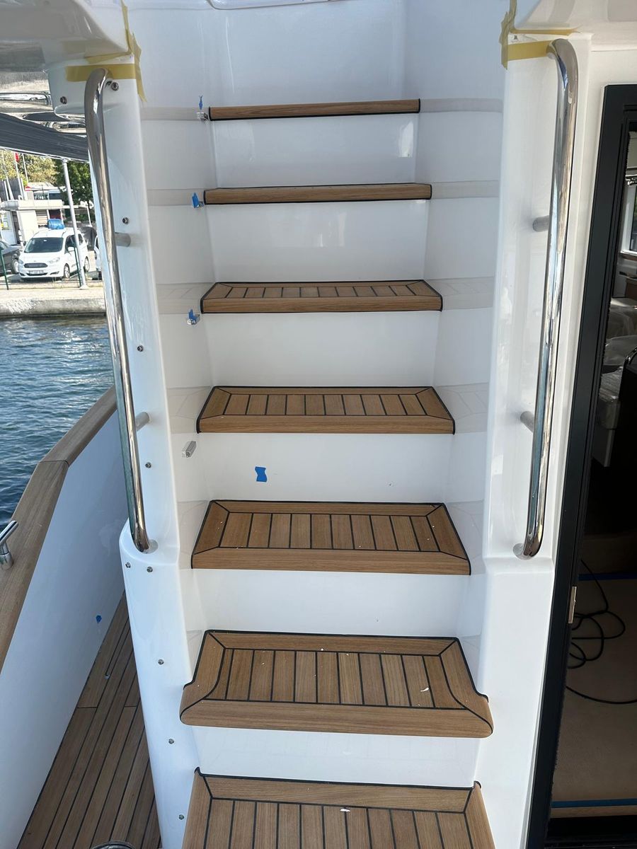 SY58 Teknesi Teak Zeminler