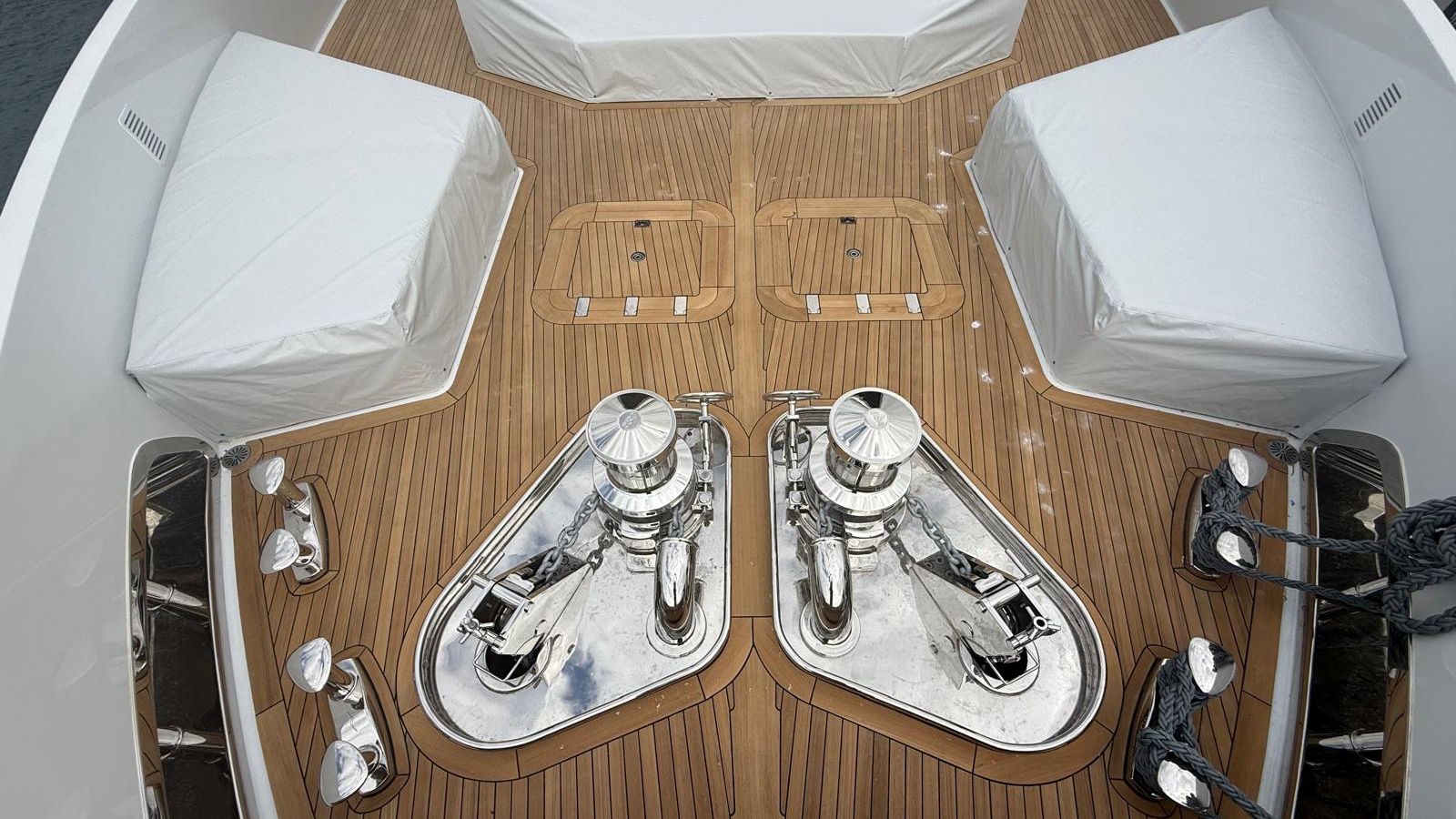40MXP Teknesi Teak Zeminler