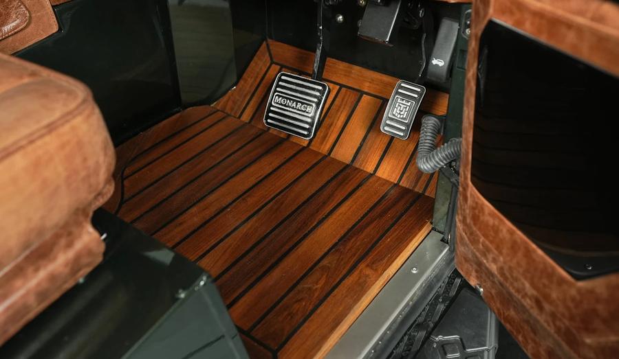 Monarch Teak Zeminler