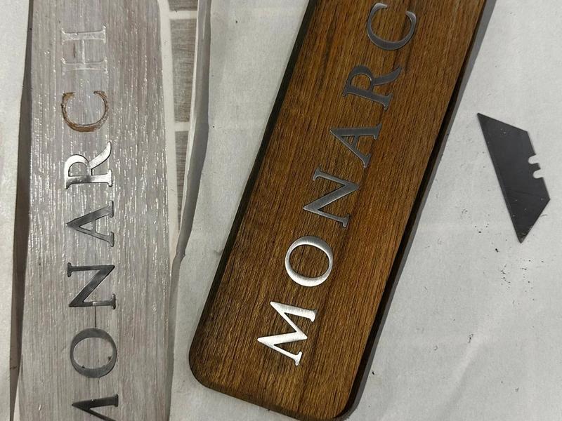 Monarch Teak Zeminler