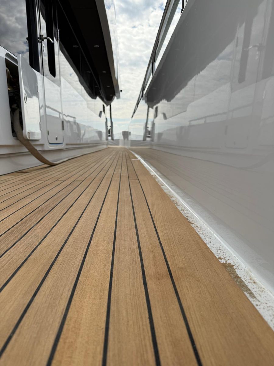 40MXP Teknesi Teak Zeminler