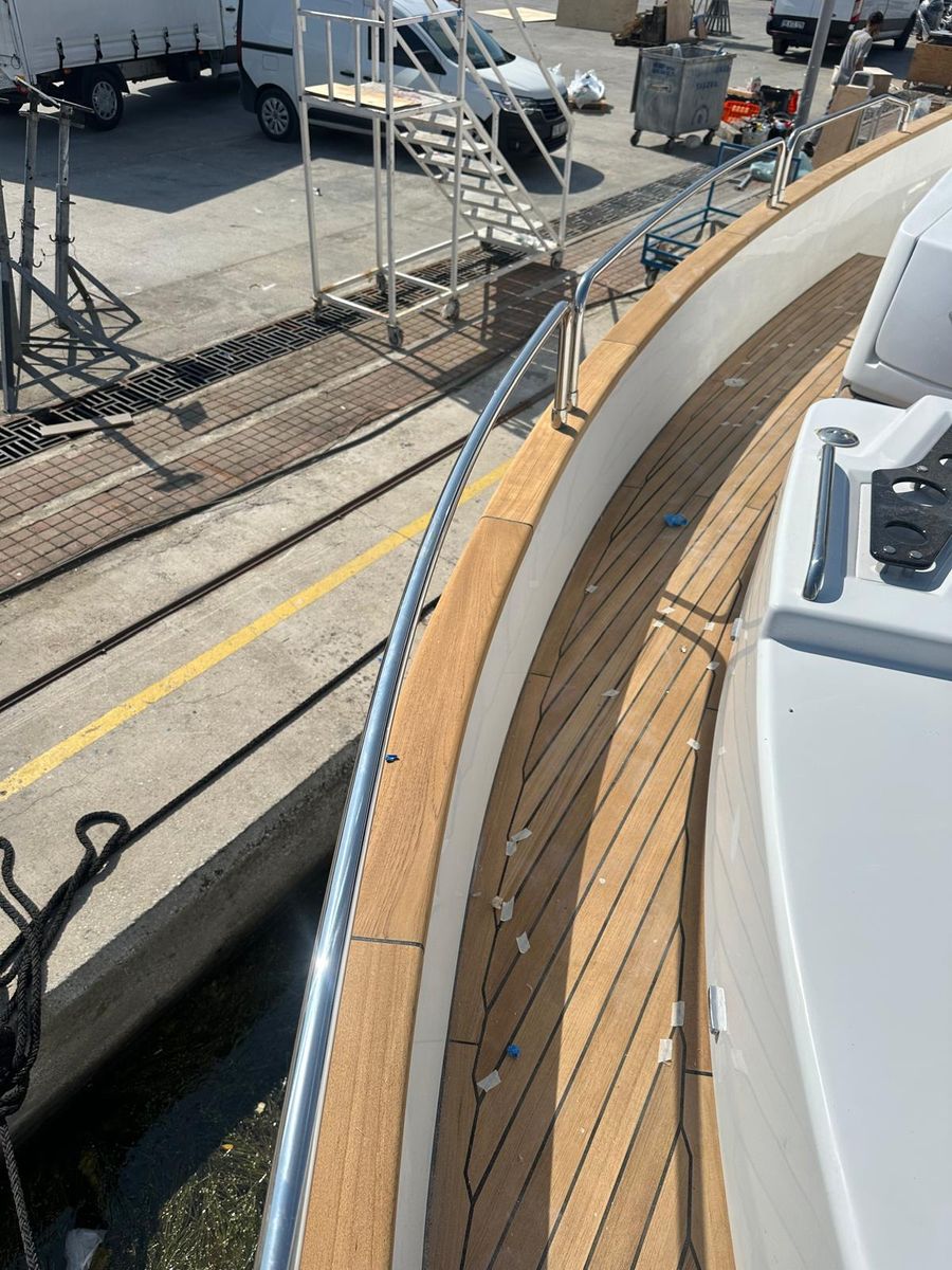 SY58 Teknesi Teak Zeminler