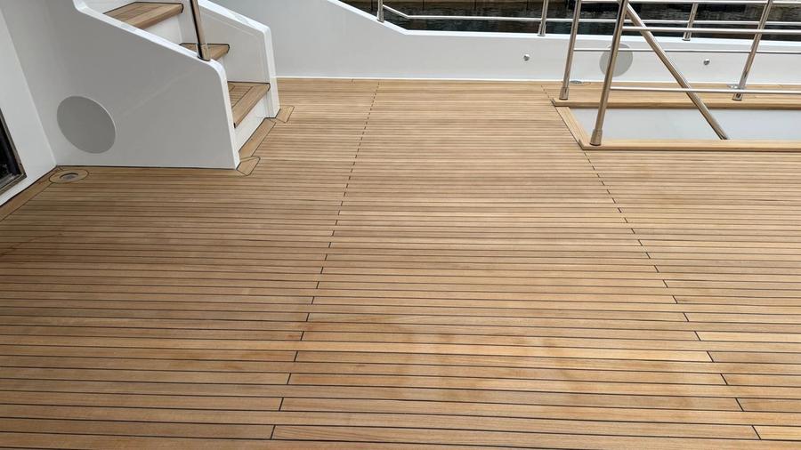 40MXP Teknesi Teak Zeminler