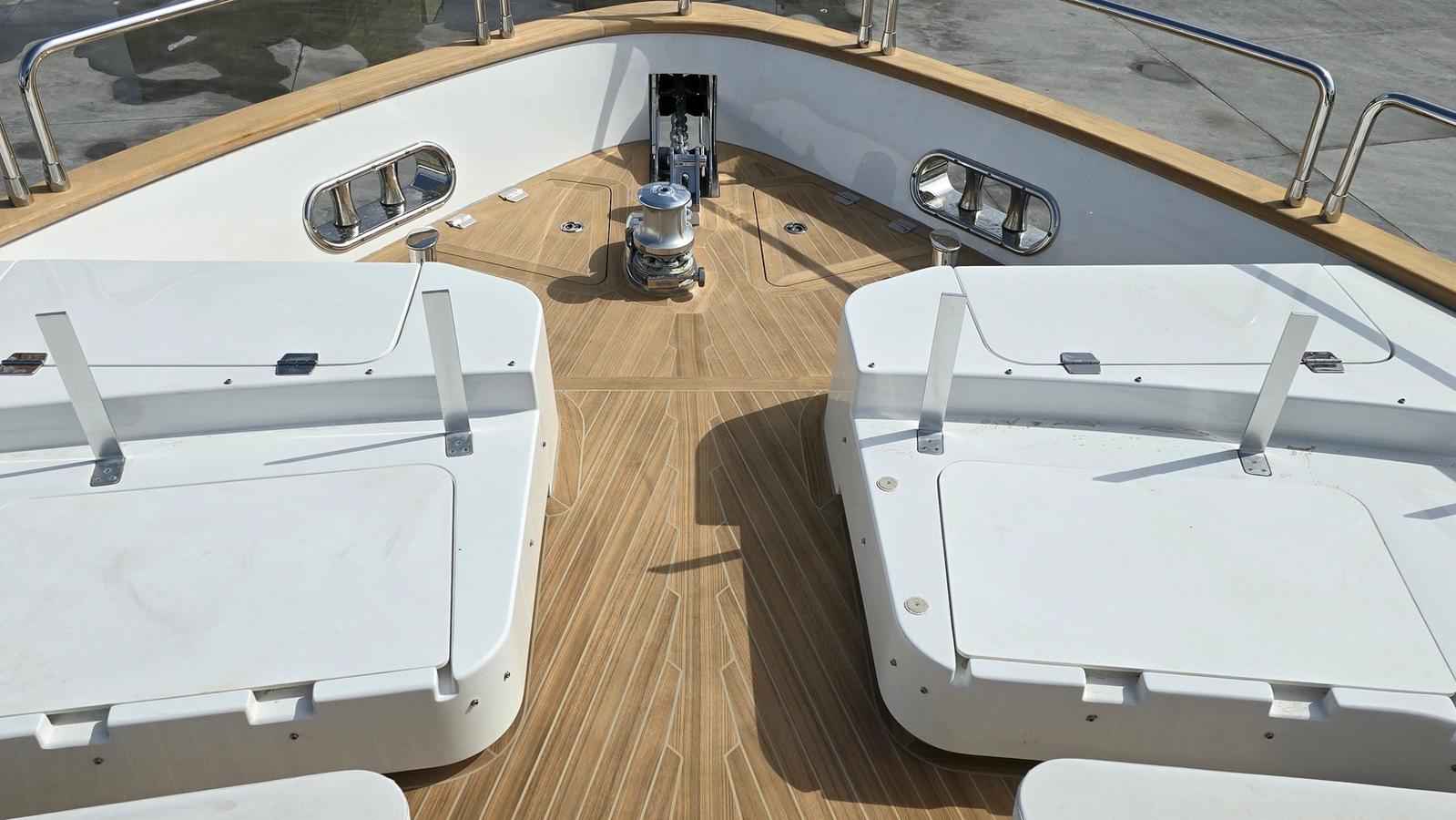 SY58 Teknesi Teak Zeminler