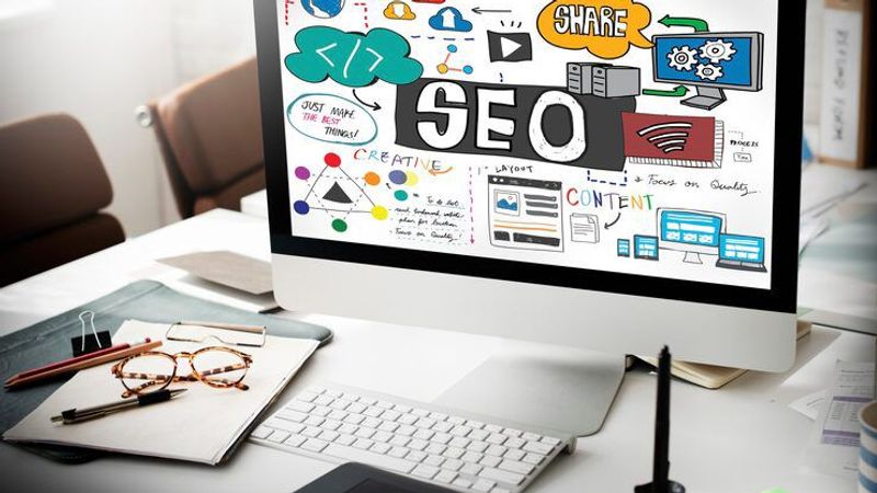How to Choose Between an SEO Agency or SEM Agency for Sustainable Online Growth