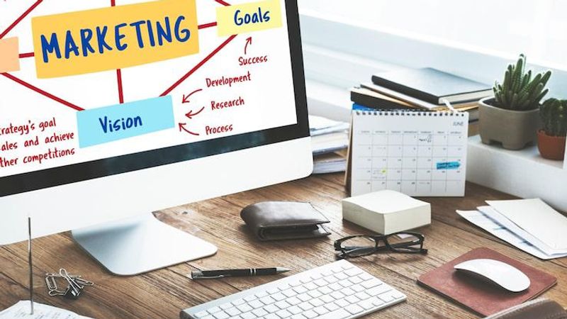 Top Martech Tools You Need to Stay Ahead of Your Competition – A Classic Guide for 2025