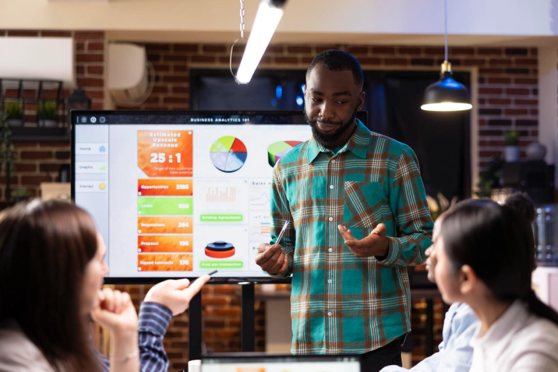 Why Consumer Data Is the Foundation of Successful Marketing Campaigns