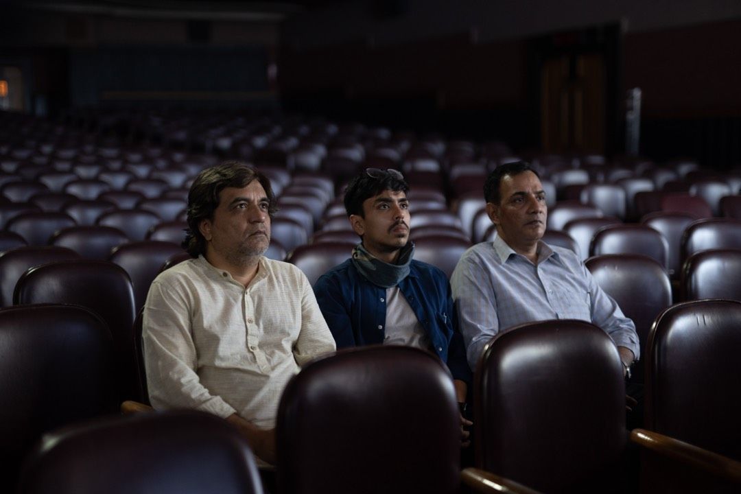 Still from Kiss