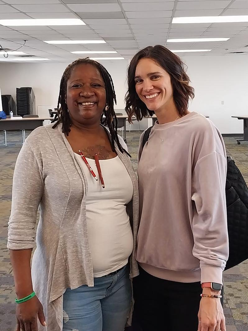 Kinna at the job fair