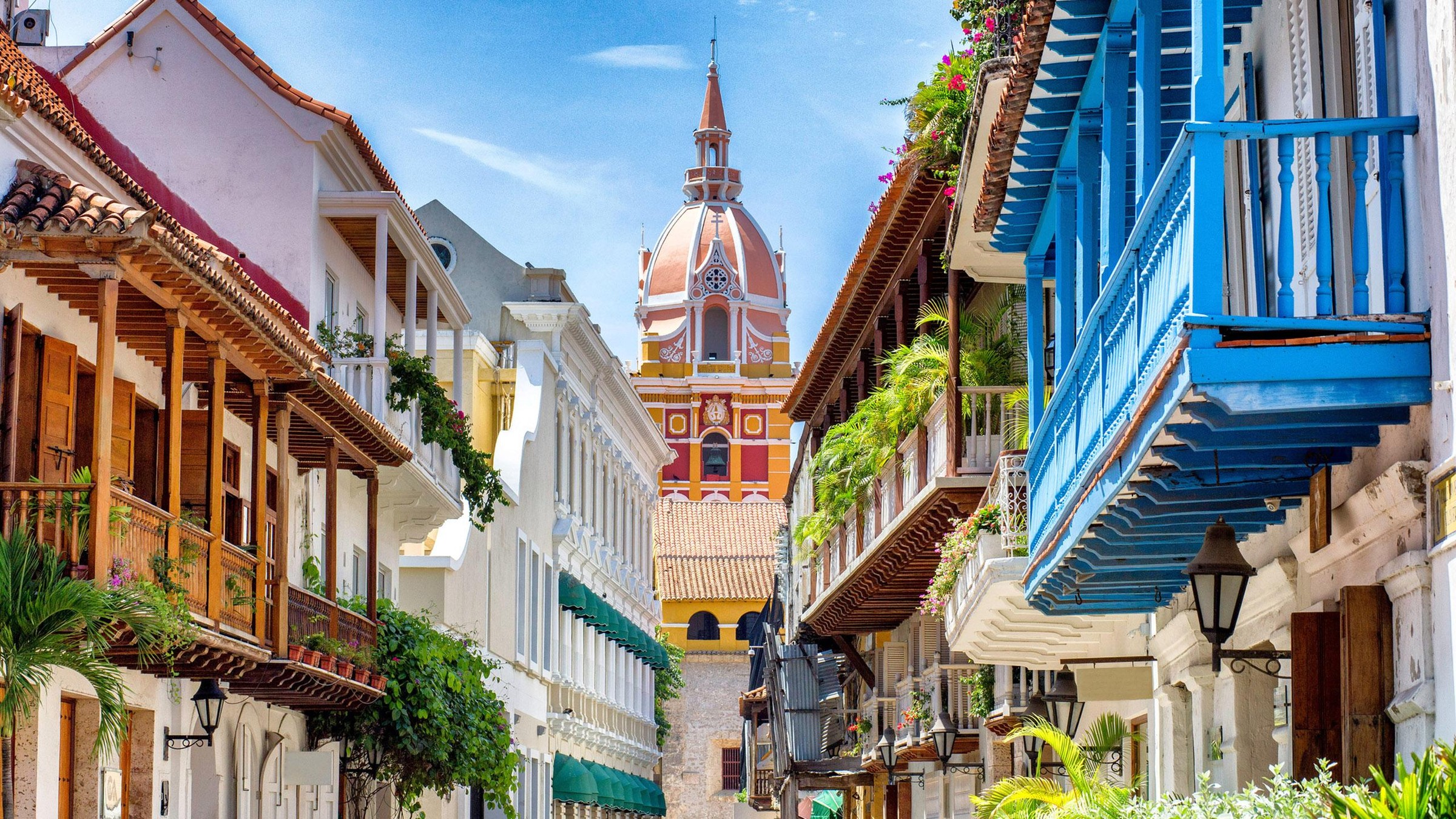 Vista de Cartagena de Indias en Colombia, ciudad colonial del Caribe y destino del circuito Colombia Esencial de 12 días.