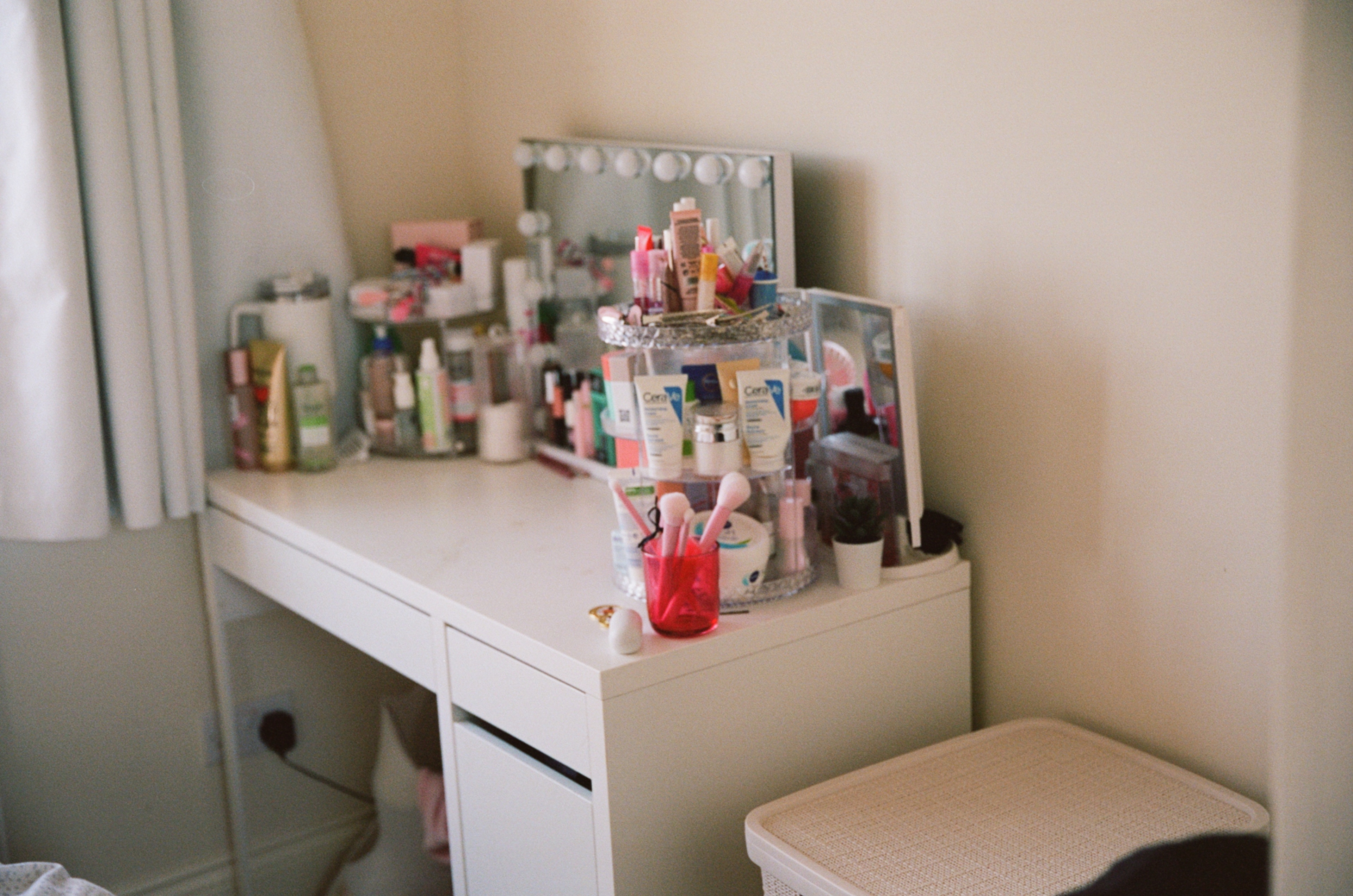 ISSUE NO. 05: GIRLHOOD BY ANGELA HILL | Beyond Noise