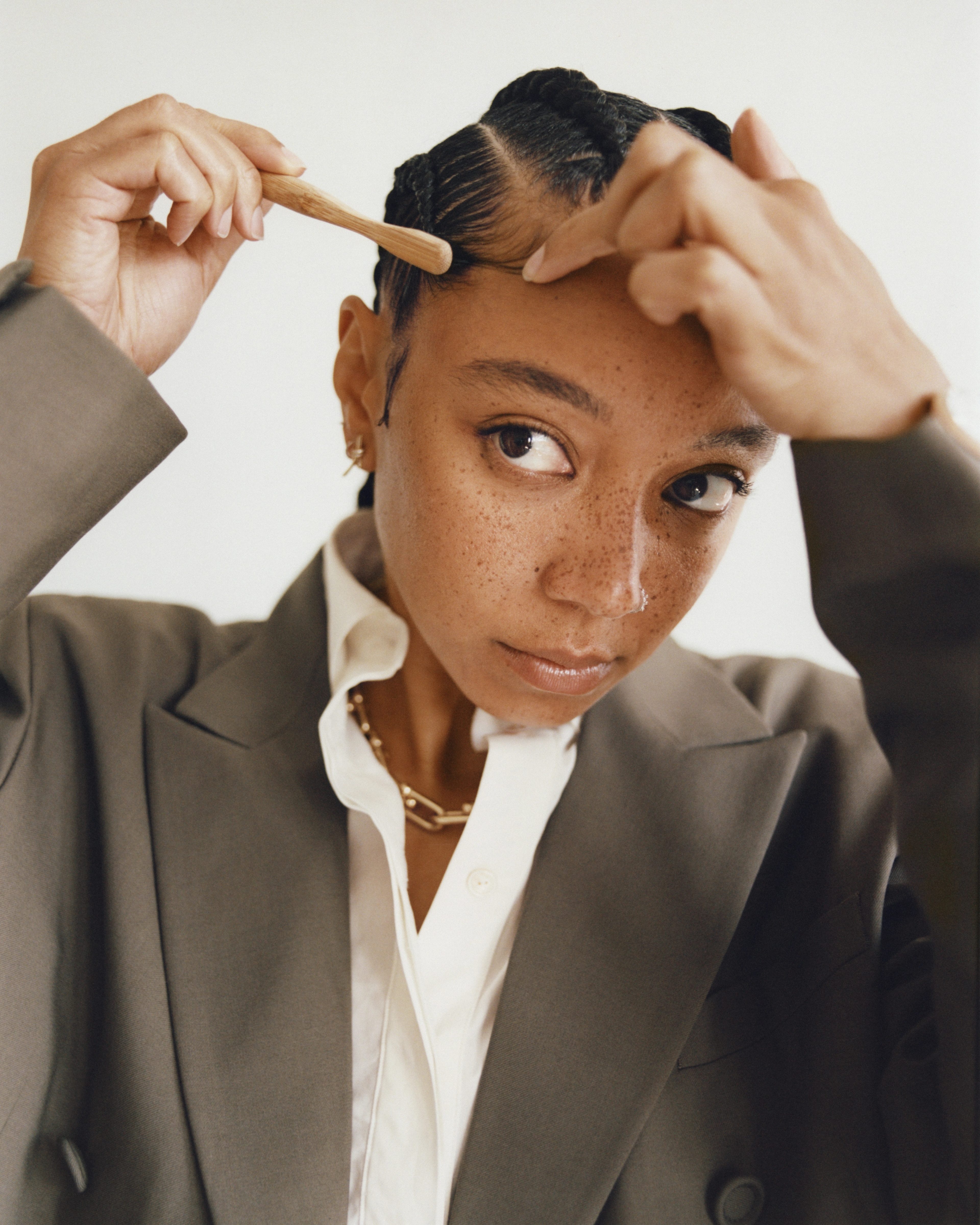 THE LIGHT BETWEEN: SAVANAH LEAF | Beyond Noise