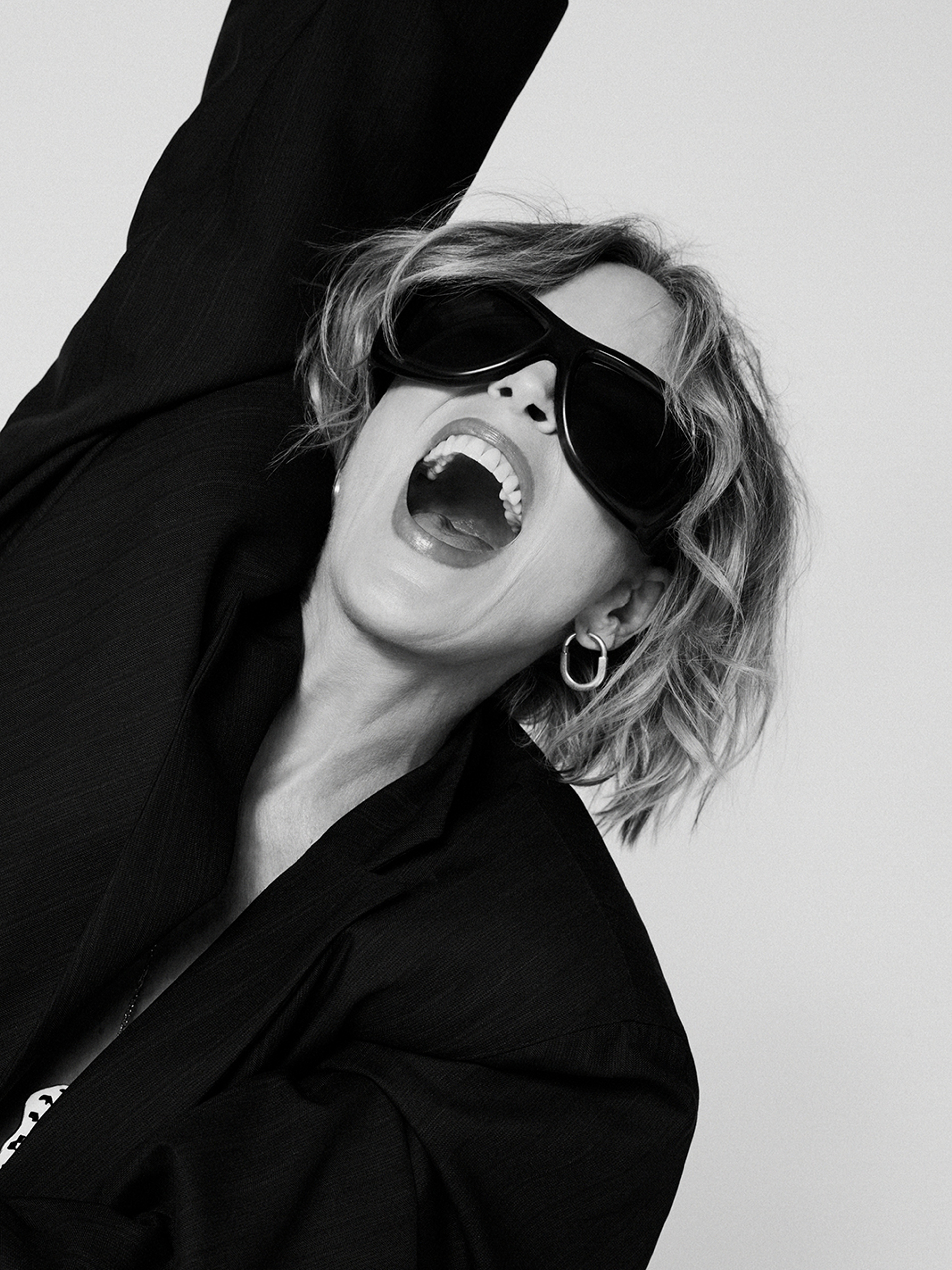 ISSUE NO.05: SHARON STONE | Beyond Noise