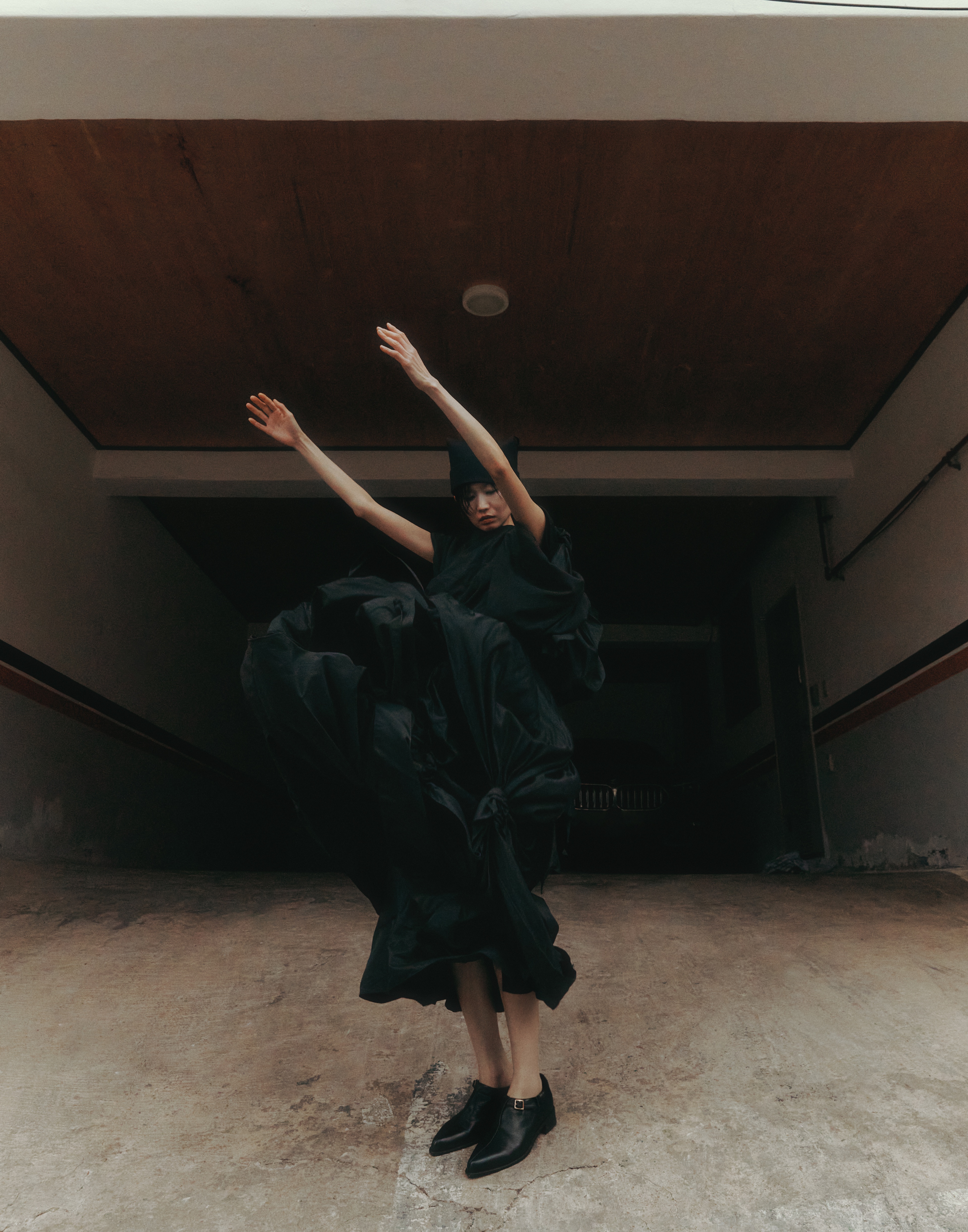 BEYOND THE BORDER: EENK | Beyond Noise