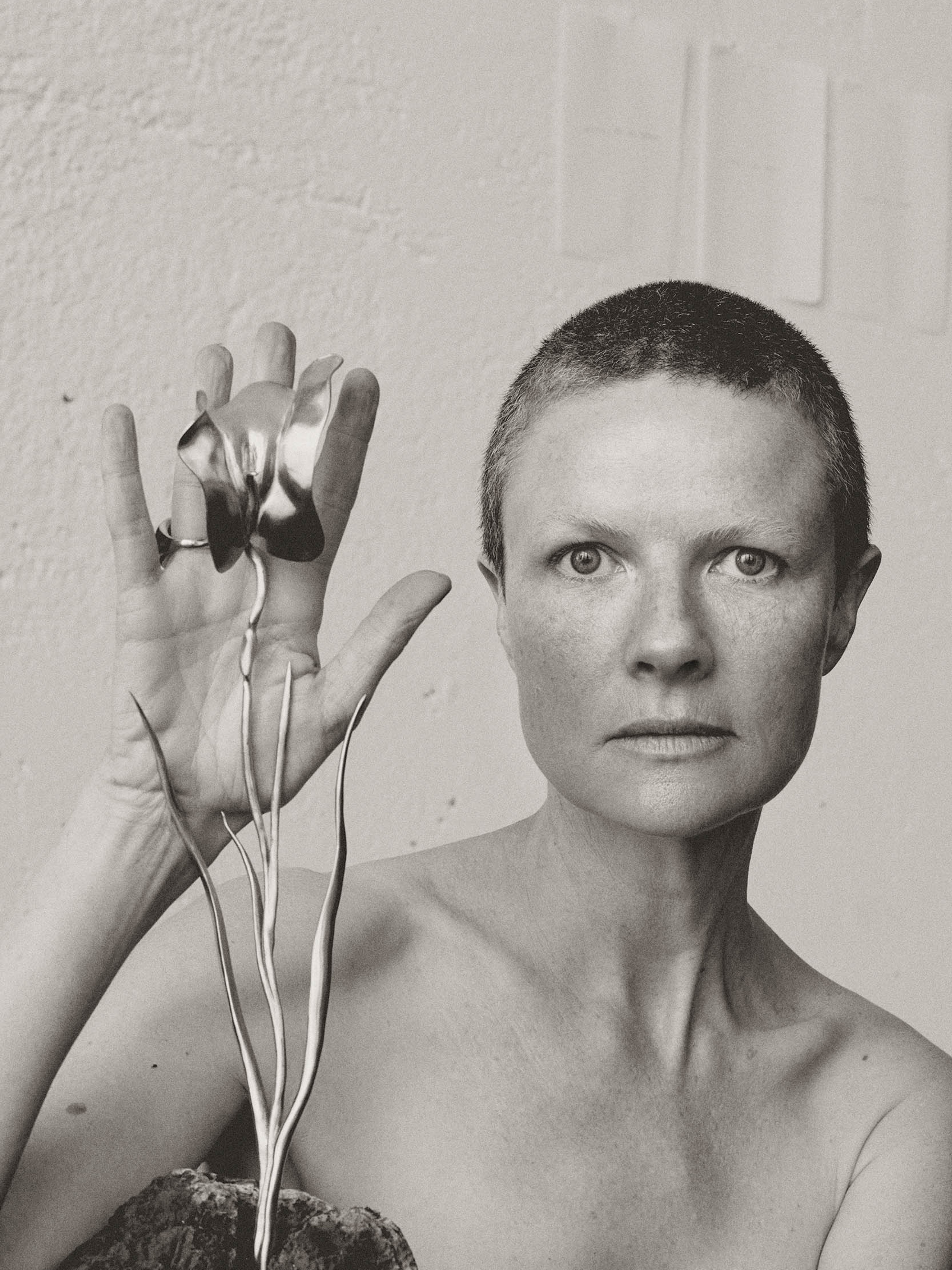 WHERE THE ROOTS LIVE: ISABELLE ALBUQUERQUE | Beyond Noise