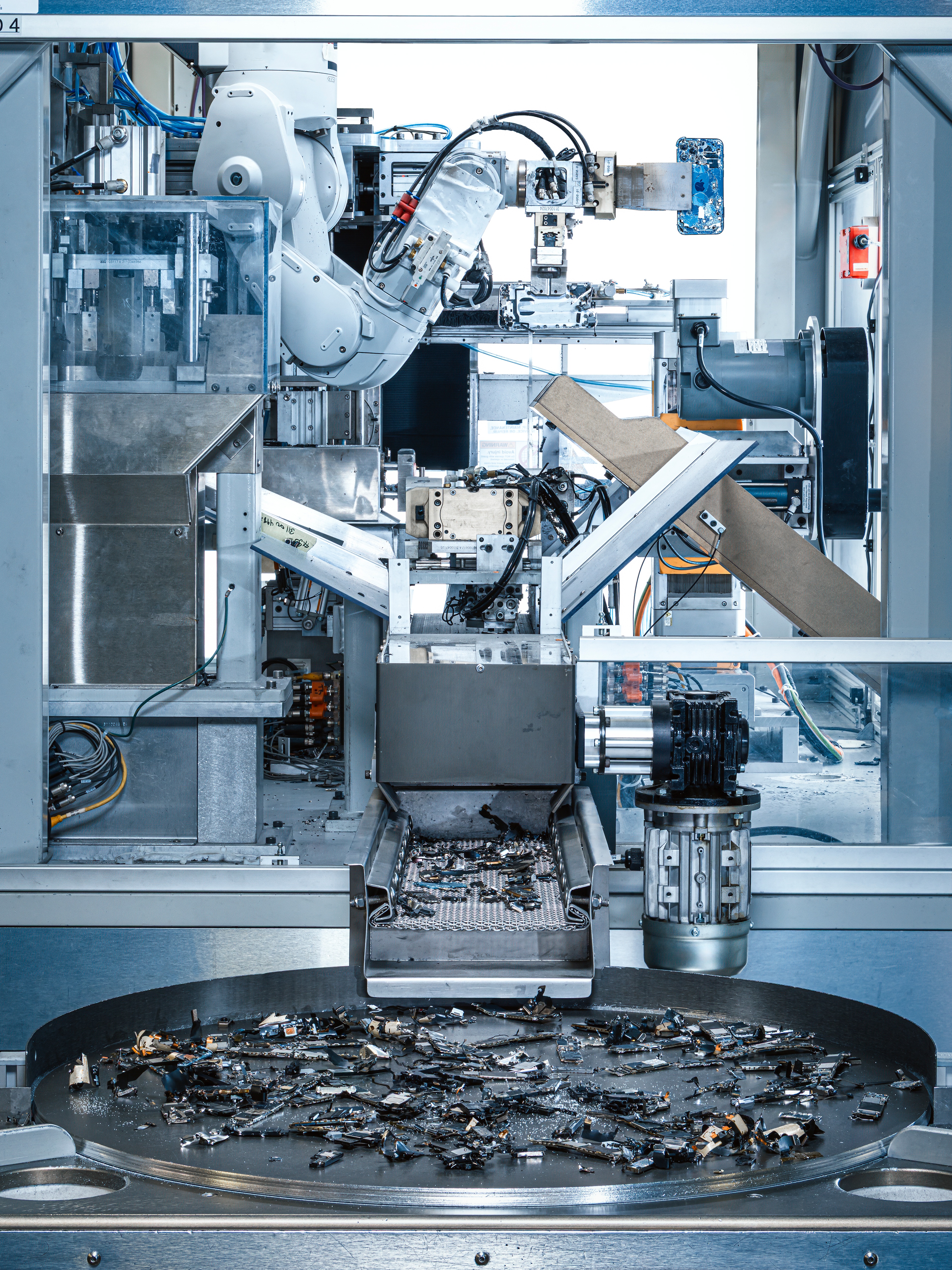 NATURE’S BLUEPRINT: DAISY THE ROBOT | Beyond Noise