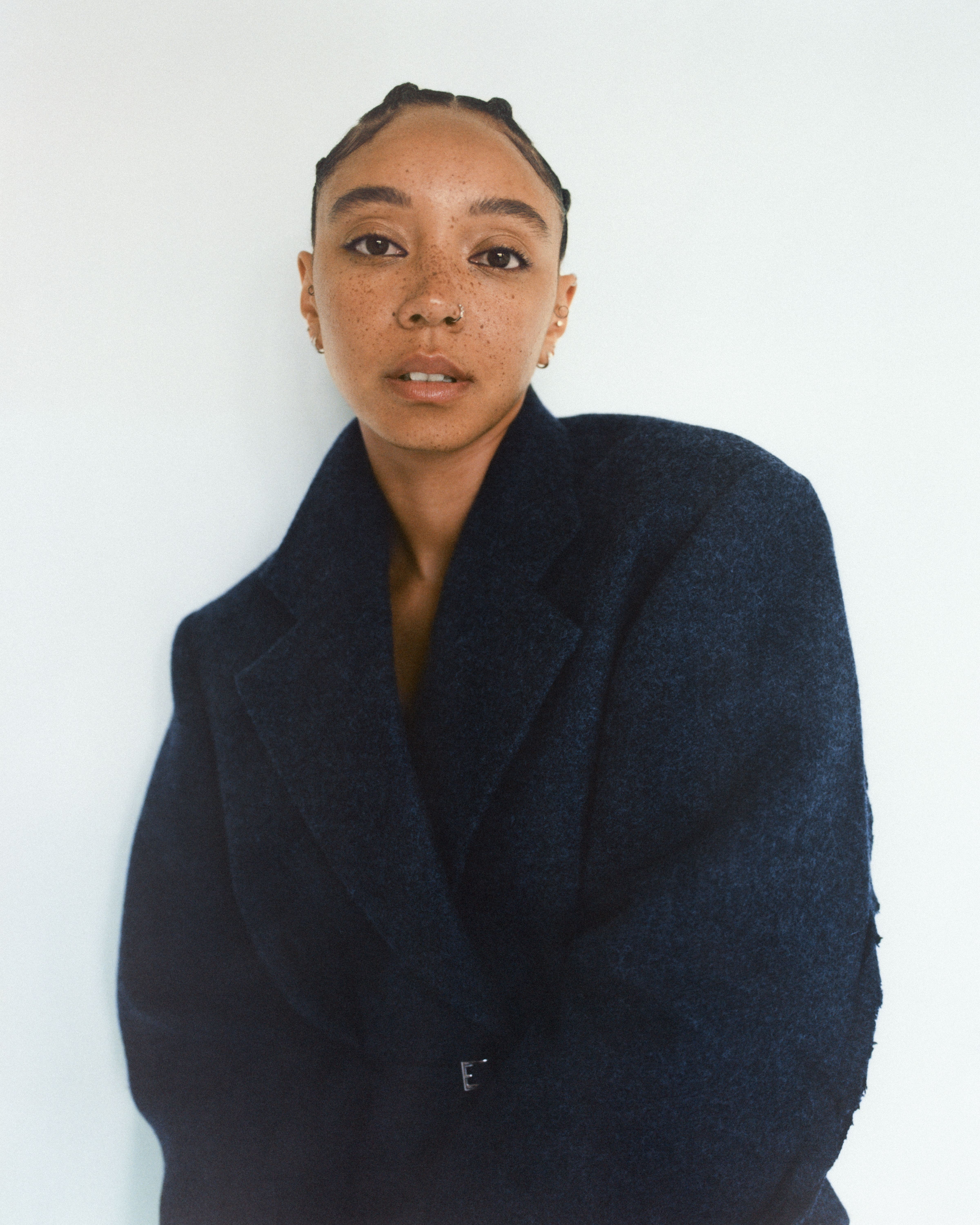 THE LIGHT BETWEEN: SAVANAH LEAF | Beyond Noise