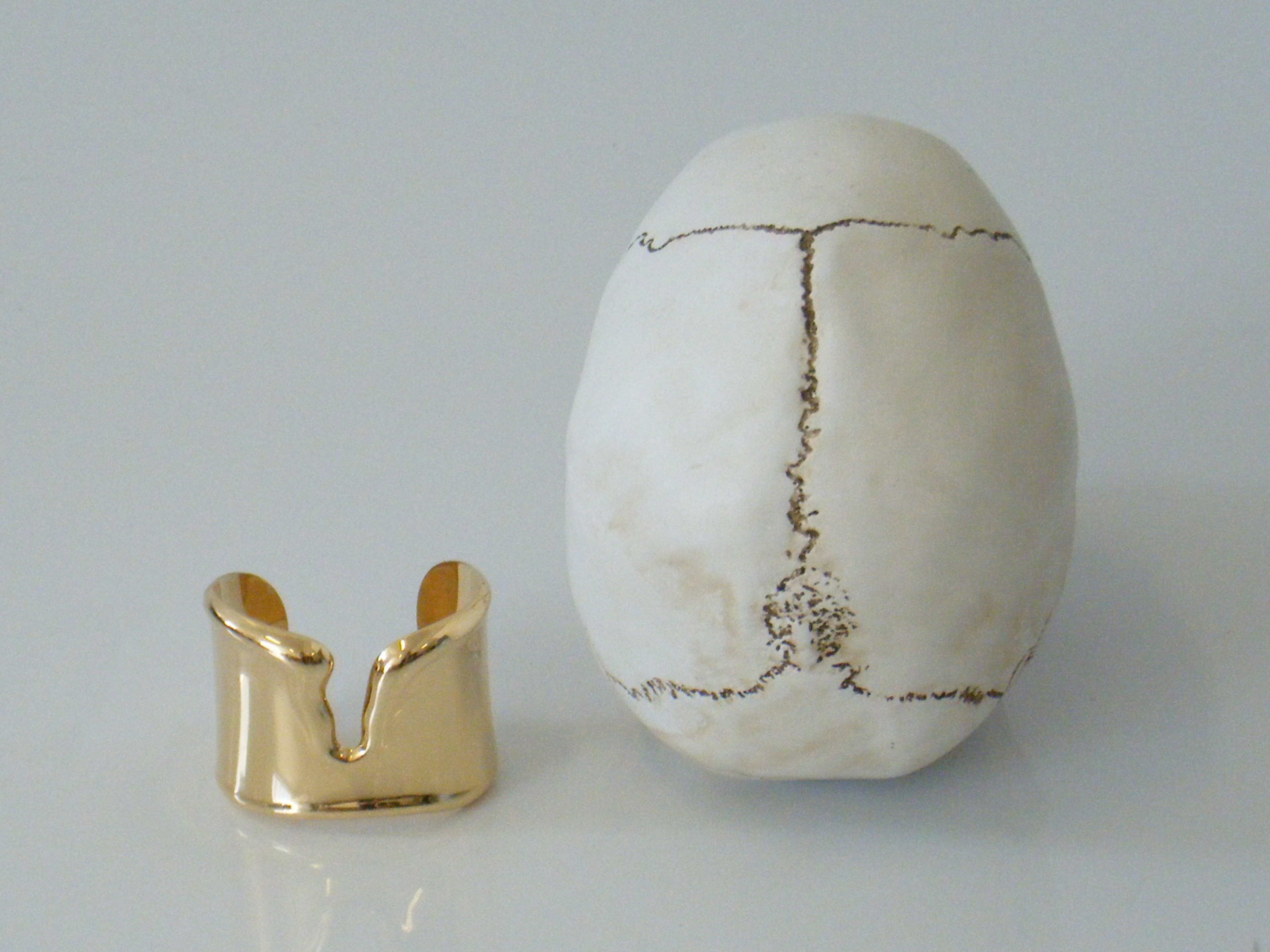 CRISTINA STOLHE & JEANNE BRIAND | Beyond Noise