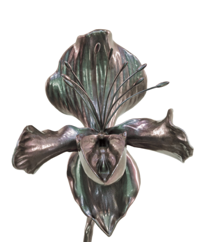 FERAL BLOOM: ISABELLE ALBUQUERQUE & LOUISE BOURGEOIS | Beyond Noise