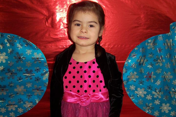 Christmas celebration at Future Scholars Montessori Academy, 2013 (4 of 8)