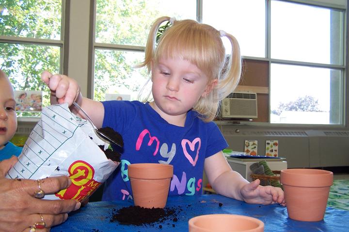 Children gardening at Future Scholars Montessori Academy (6 of 7)