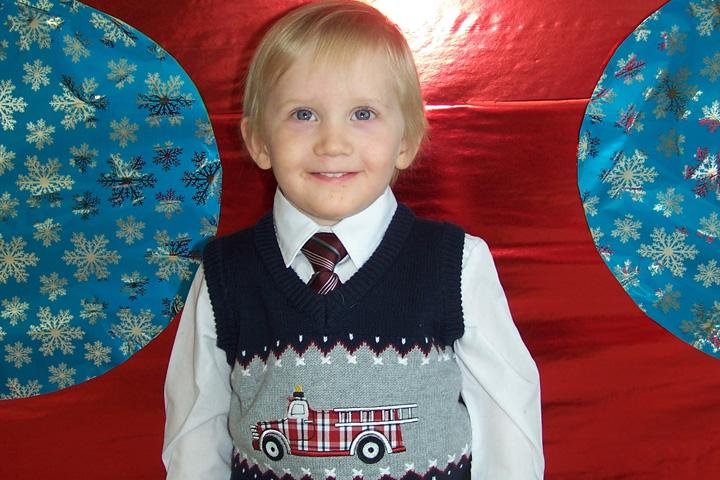 Christmas celebration at Future Scholars Montessori Academy, 2013 (6 of 8)