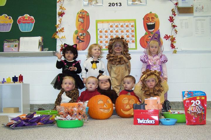 Halloween celebration at Future Scholars Montessori Academy, 2013 (2 of 16)
