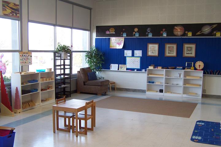 The Violet room, the Casa classroom at Future Scholars Montessori Academy (7 of 7)