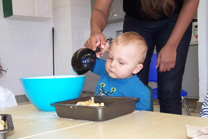 Children baking at Future Scholars Montessori Academy (5 of 7)